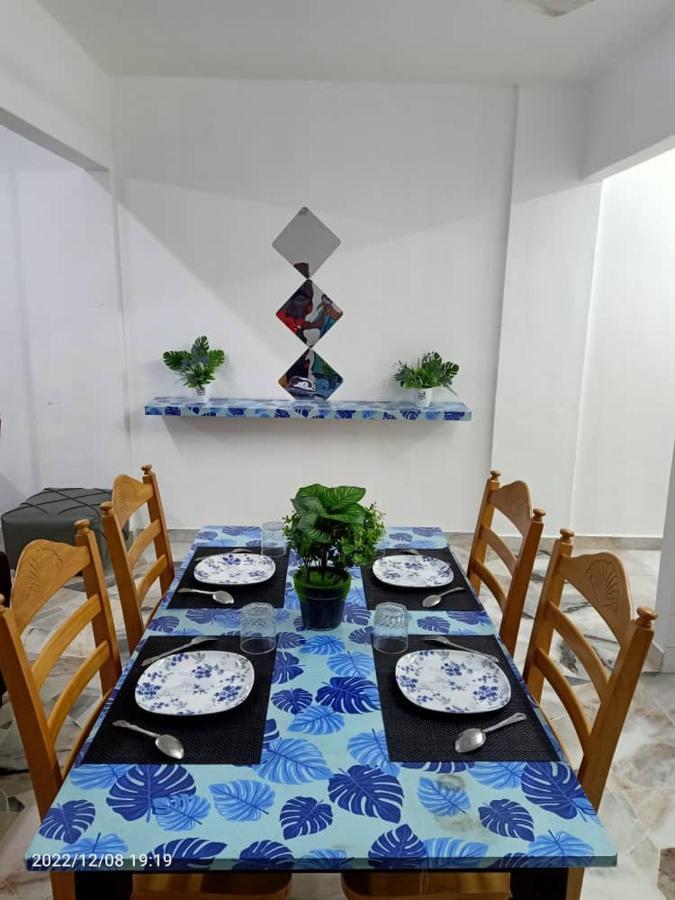 Pd Laguna Homestay Blue & Purple 波德申 外观 照片